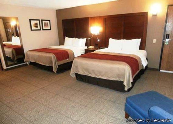 Quality Inn & Suites Boonville - Columbia Eksteriør bilde