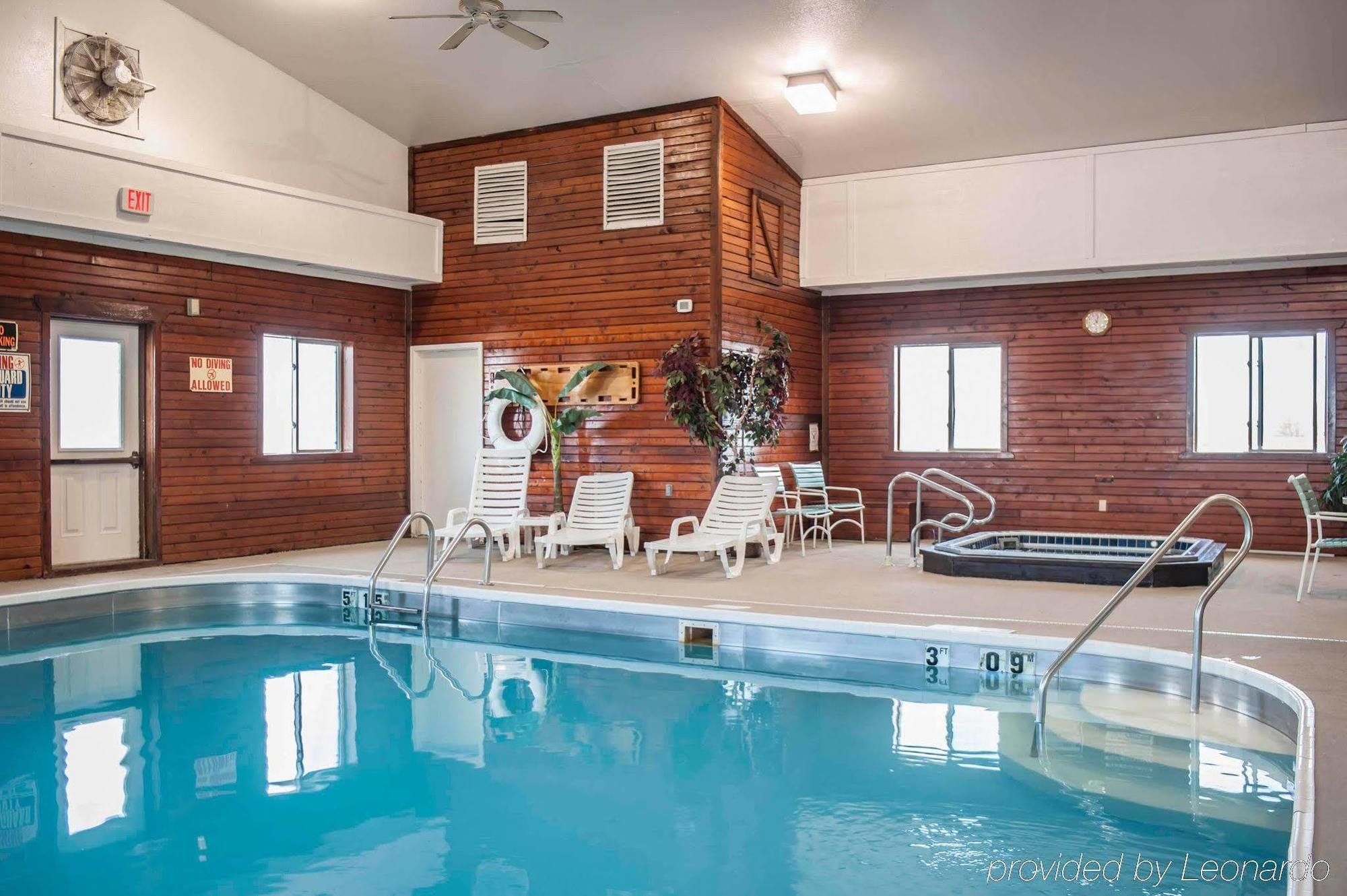 Quality Inn & Suites Boonville - Columbia Eksteriør bilde